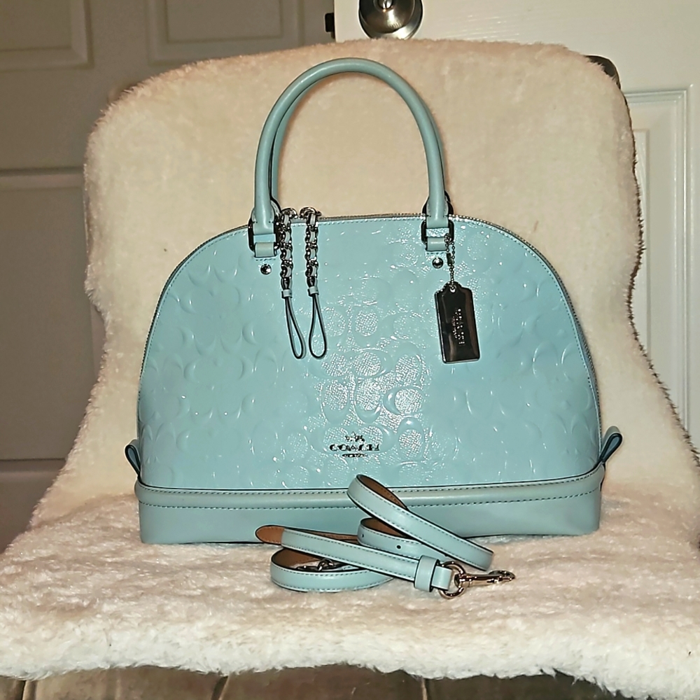 COACH SIGNATURE DEBOSSED PATENT LEATHER SIERRA SATCHEL CROSSBODY F1781_F55449